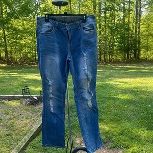 Distressed lgt blue jeans by Vanilla star in new condition sz 14